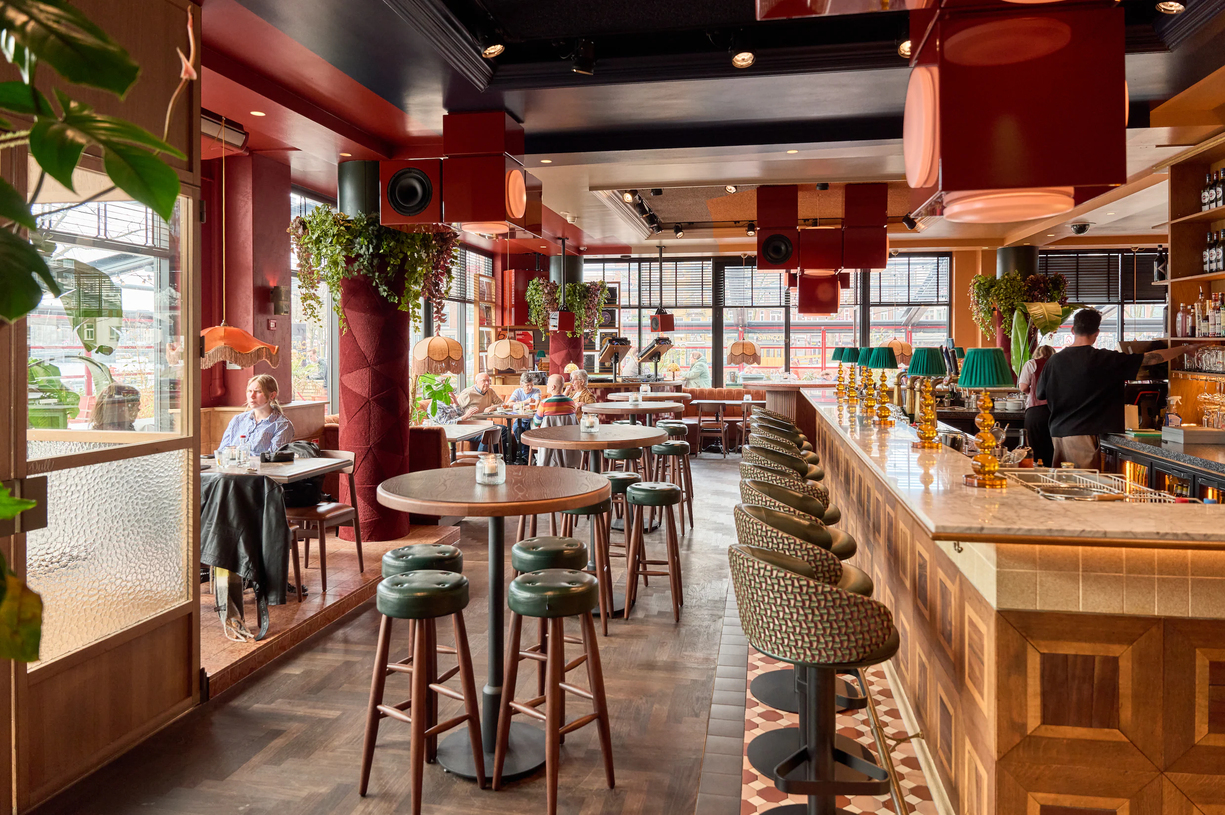 Food and beverage marketplace